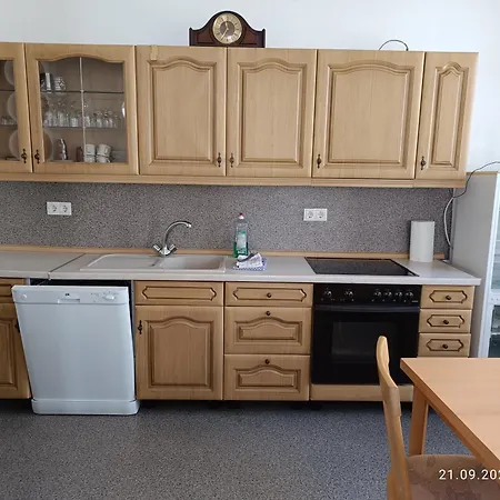 Wohnen In 09599 Apartment *