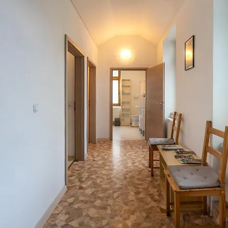 Wohnen In 09599 Apartment