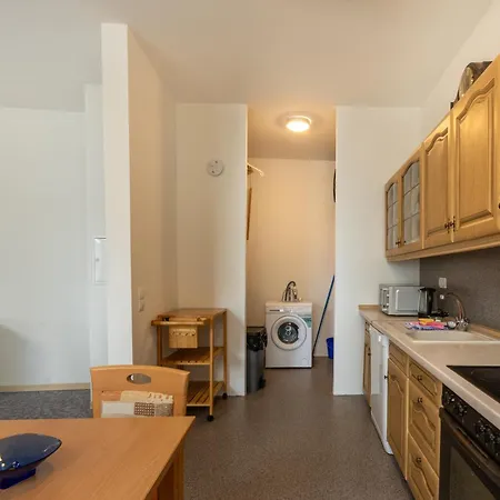 Apartamento Wohnen In 09599 *